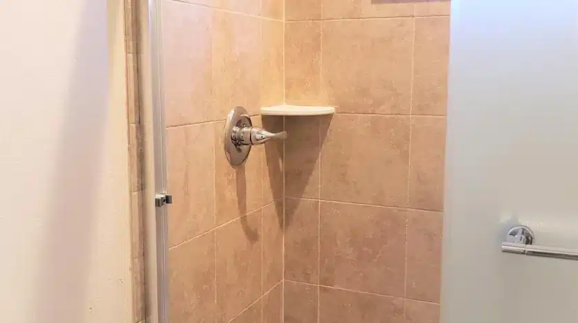 2566 24
