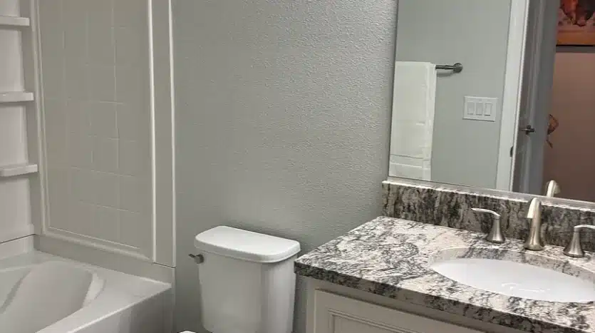 5246 4