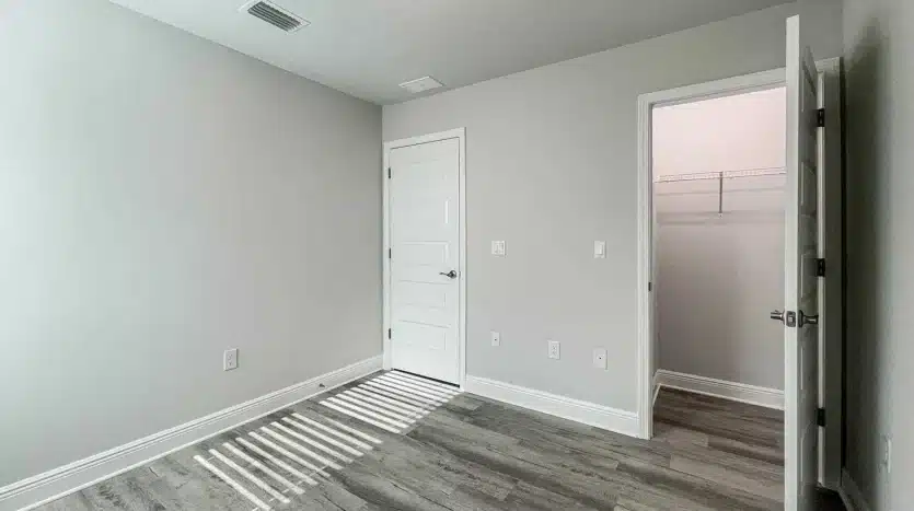 8022 9