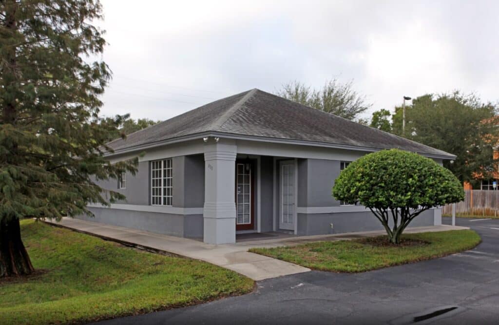 4 Bed 3 Bath 1992 sqft