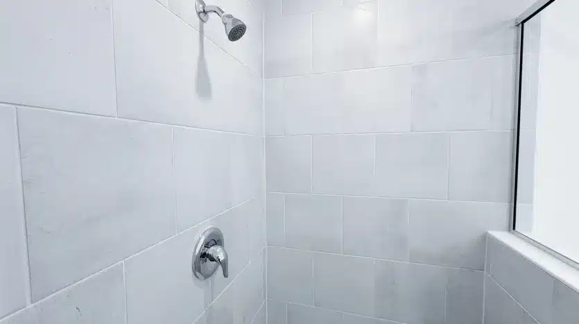 4692 18