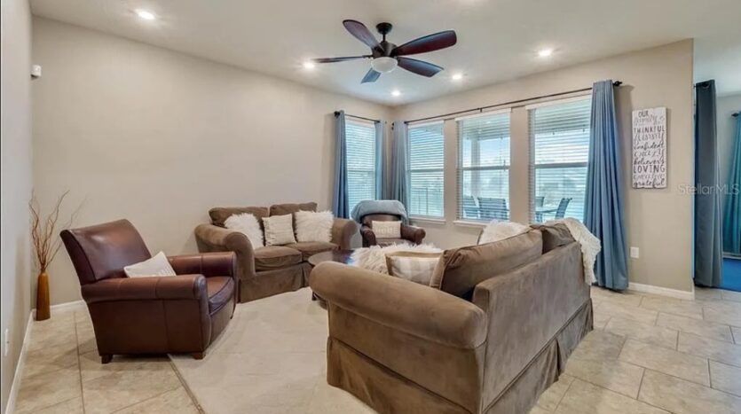 79bf6a18cb934e8bb9068f84f985c621