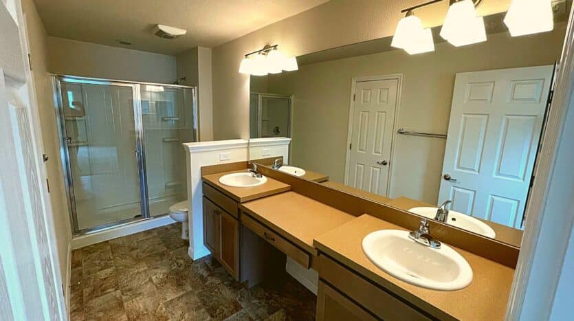 95a6193a257d4e43a5bd0fbbdae274da