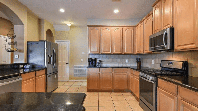 b8f4964bc1444aabbaaf86b99e28cd8f