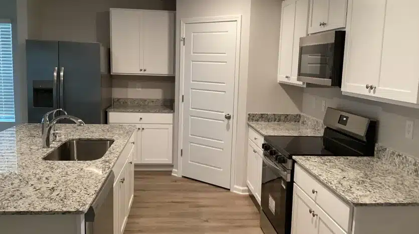 e7b1a504dbf99f2026c7e099ef6ae4a8 uncropped scaled within 1536 1152