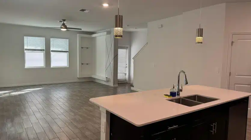 15f7d16f1f63515c01c5f5135eedb06f cc ft 1536